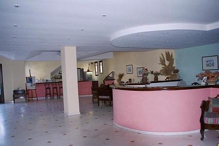 Hotel New Haroula Fira (Santorini)