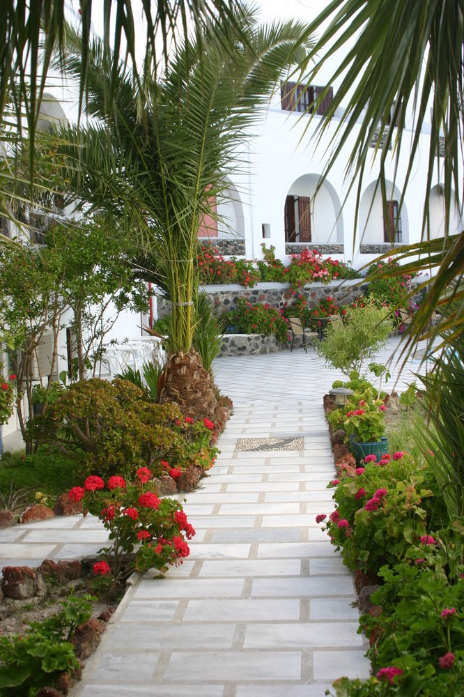 Ξενοδοχείο New Haroula 3*