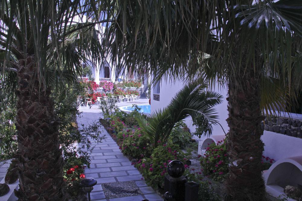 Hotel New Haroula 3*